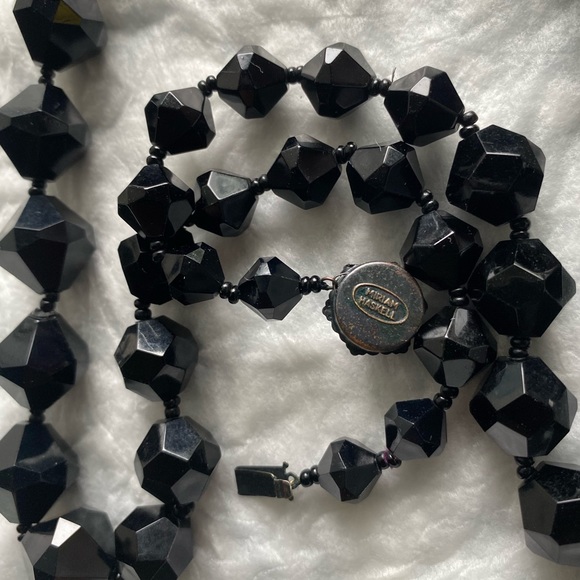 Miriam Haskell Vintage Black Triangle Bead Necklace Signed - Picture 6 of 10